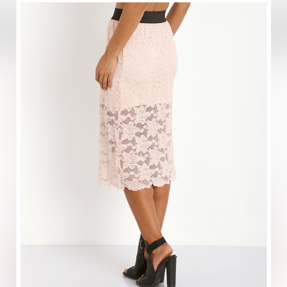 Free People Blush Lace Pencil Skirt Size XS - Picture 2 of 9